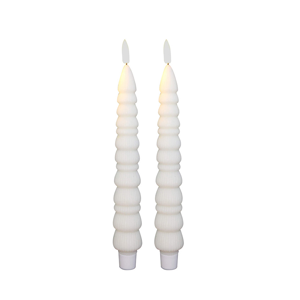 Vit led julgran avsmalnande ljus